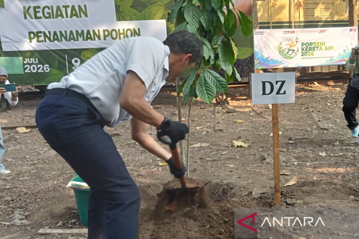 KAI Tanam 25 Pohon Produktif di Balai Yasa Yogyakarta, Wujudkan Prinsip Keberlanjutan Lewat Porsenika 2026