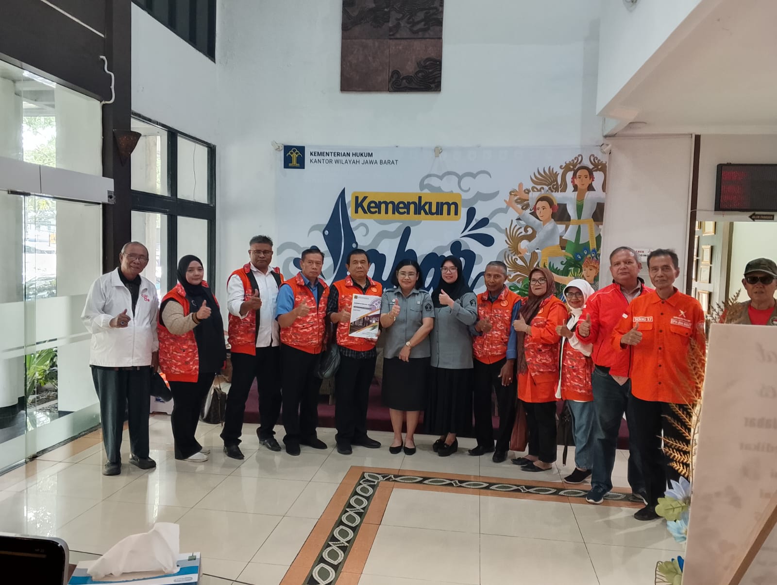 Partai Gerakan Rakyat Jawa Barat Resmi Terdaftar di Kemenkumham, UTY Apresiasi Perjuangan Deden Rumaji