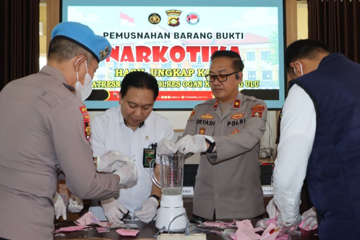 Polres OKU Musnahkan 41,74 Gram Sabu dan 482 Gram Ganja dari 17 Perkara, 18 Bandar Diamankan