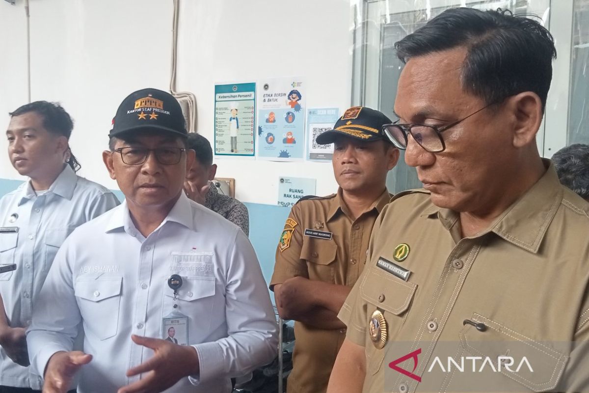 Tinjau SPPG Sorosutan 3 Umbulharjo, KSP Pastikan Pengelolaan MBG di Yogyakarta Sesuai Prosedur