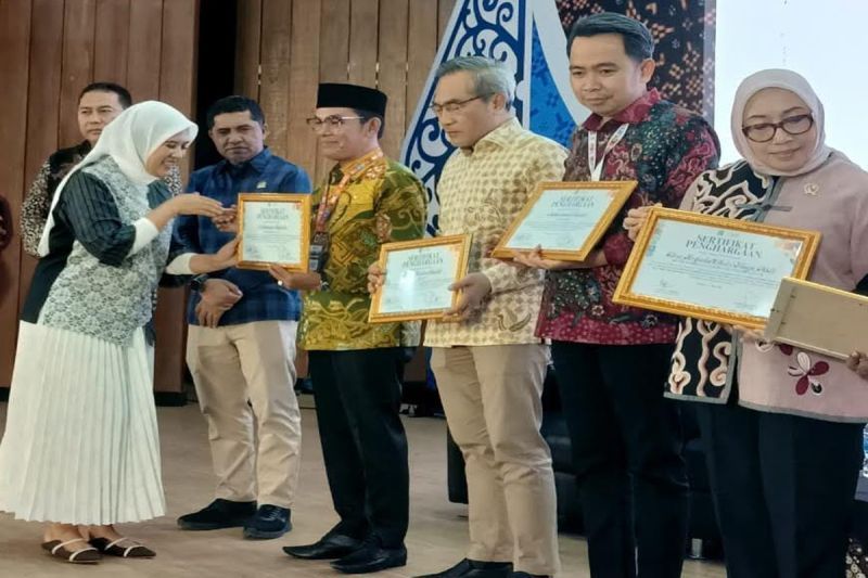 Pemkab Murung Raya Raih Penghargaan Tunas Inspirasi di KPI 2026, Wakil Bupati Beberkan Strategi Pendidikan di Tengah Tekanan Fiskal