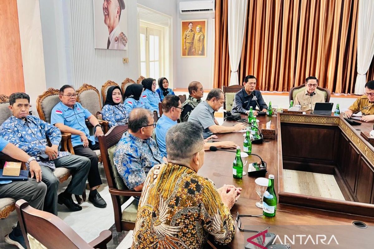 Pemkot Palembang Gandeng BPMSS Berantas Sampah, 65 Warga Kena Denda hingga Kerja Sosial