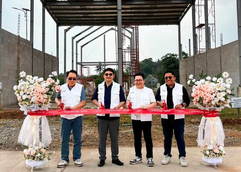 Gudang Industri di Holdwell Business Park Lampung Resmi Topping Off, Target 30 Unit Storage House Dibangun