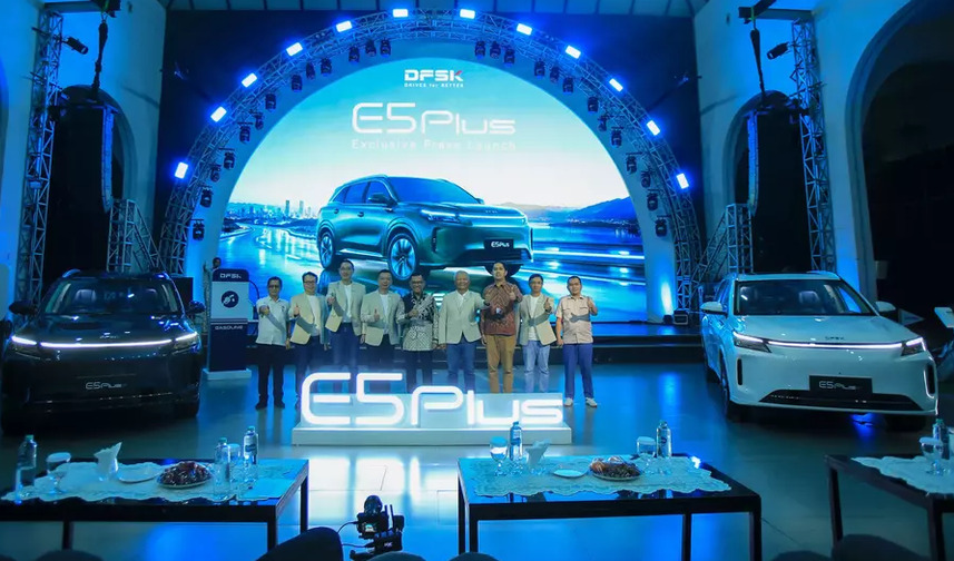 DFSK E5 Plus Kantongi 1.100 Pre-Booking Sebelum GIIAS 2026, SUV PHEV Ini Sasar Keluarga Indonesia