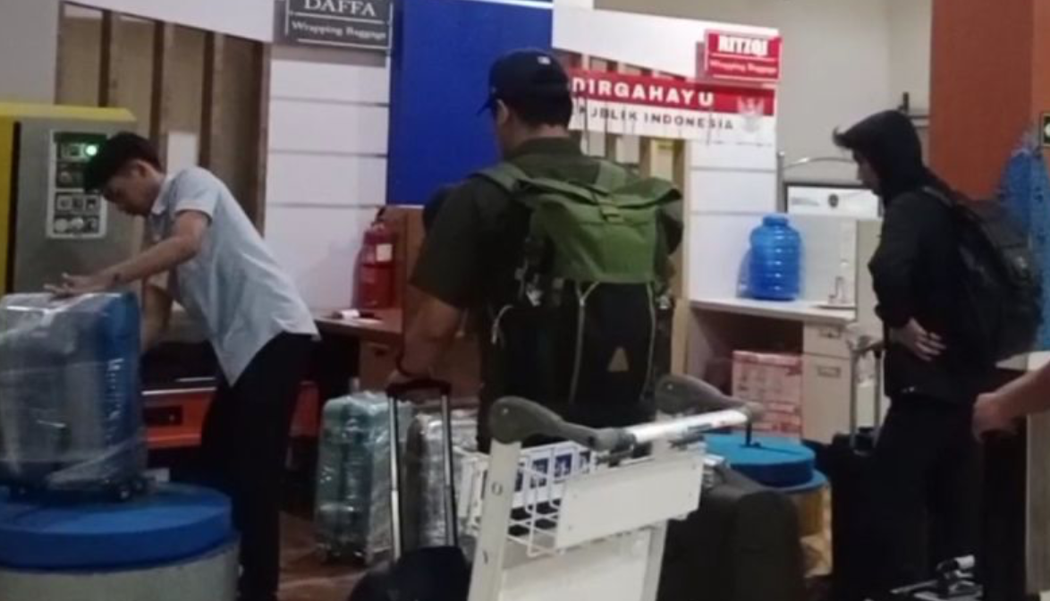 Rumah Kadis PUPR Bengkulu Digeledah KPK Tengah Malam, Mesin Hitung Uang Dibawa Masuk, Koper Dokumen Diterbangkan ke Jakarta