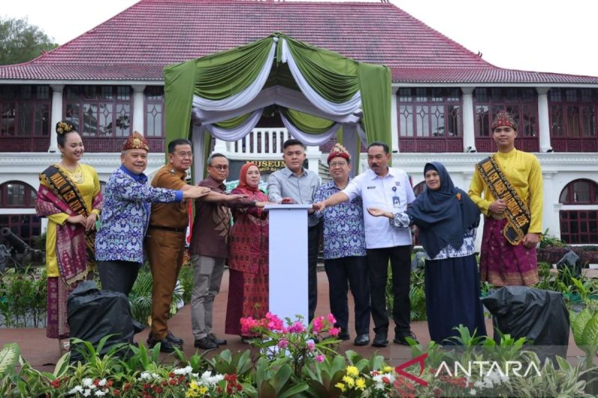 Pemkot Palembang Luncurkan Prangko Edisi Khusus HUT ke-1.343, Abadikan Empat Ikon Bersejarah