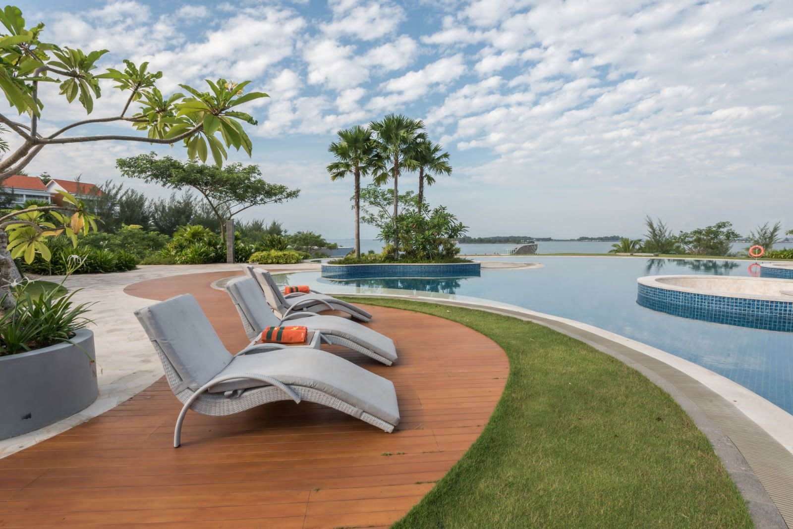 Promo Liburan Keluarga di Batam: HARRIS Barelang Hadirkan Paket Staycation Mulai Rp 980 Ribu hingga Sound Healing