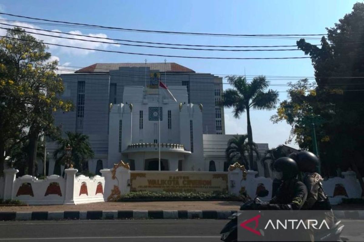 Dishub Kota Cirebon Kaji Setoran Retribusi Parkir via QRIS, 430 Juru Parkir di 285 Titik Jadi Sasaran