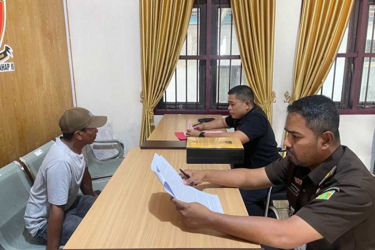 Kejari Aceh Timur Tahan Tersangka Pembukaan Lahan Ilegal di Kawasan HGU PTPN, Kerugian Lingkungan dan Longsor Mengancam