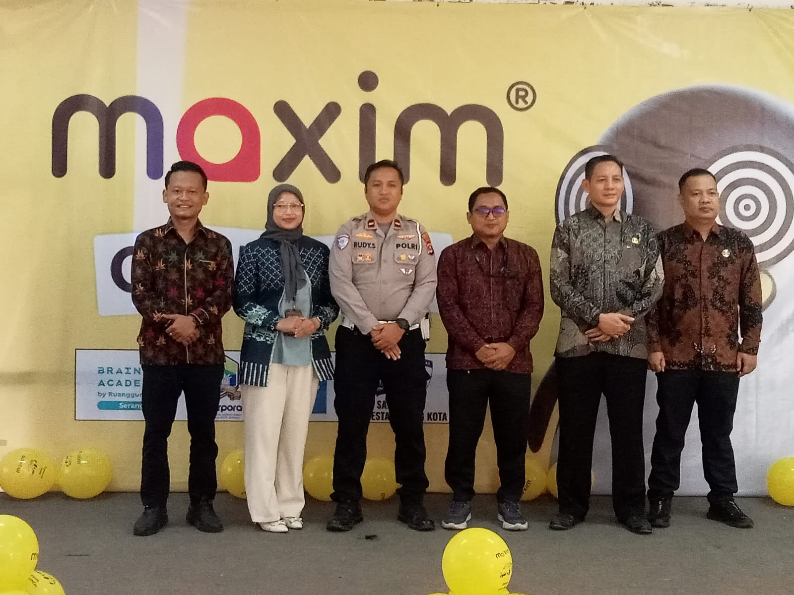 Maxim dan Dindikbud Banten Gelar Kompetisi Cerdas Cermat Pertama di Serang, 70 Pelajar SMA/SMK Unjuk Kemampuan Bahasa Inggris