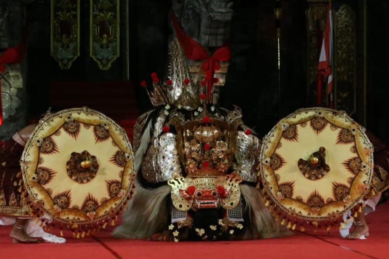 Komunitas Barong Singapadu Gianyar Bangkitkan Karakter 
