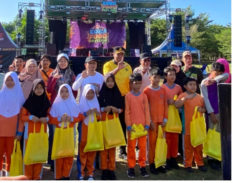 DLH Bangka Tengah Ajak Warga Tanam Pohon dan Bagikan Totebag di Peringatan Hari Lingkungan Hidup Sedunia 2026