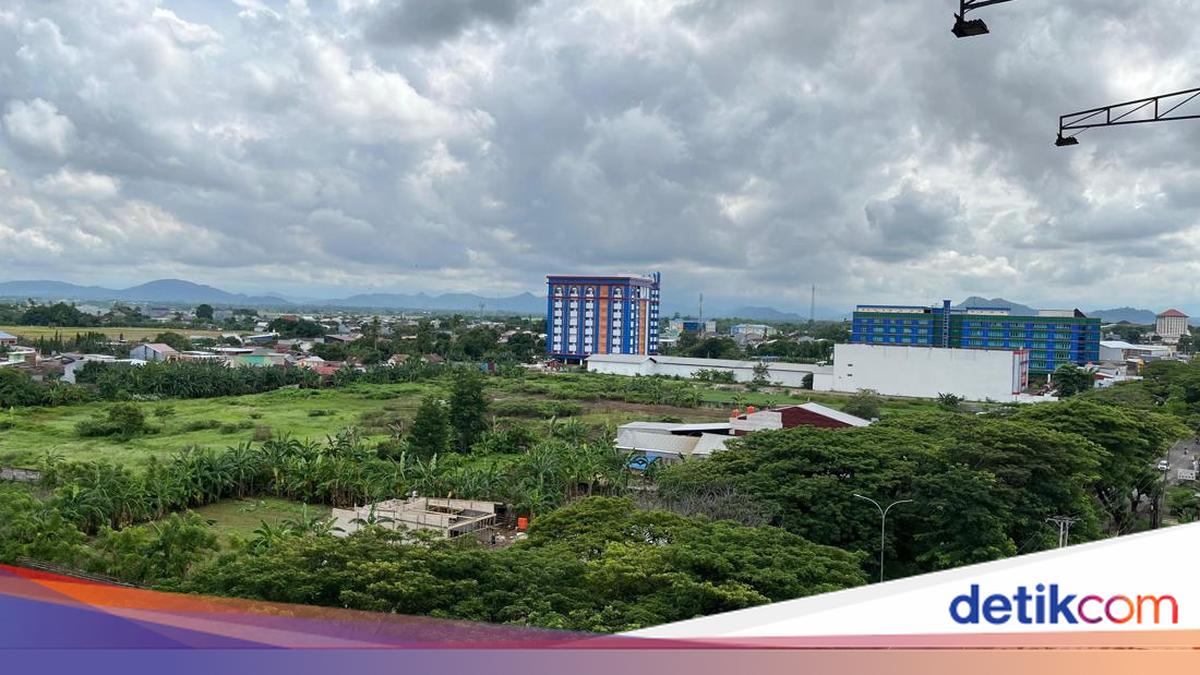Cuaca Makassar Besok 13 Juni 2026: Pagi Berawan, Siang Hujan Ringan, Waspada Angin Kencang di Sulsel Selatan