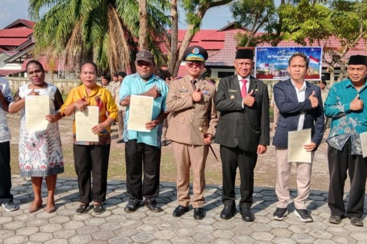 Pemkab Biak Numfor Terima 3 Sertifikat Tanah Aset Daerah dari BPN, Kantor Distrik hingga SD Inpres