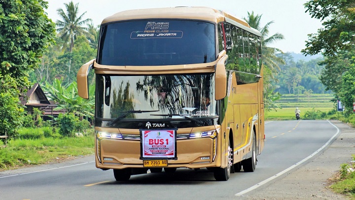 Kontingen Jamnas XII Kota Solok Berangkat ke Cibubur dengan Bus TAM Sleeper Class, 32 Peserta Manjakan Diri Selama Perjalanan Darat