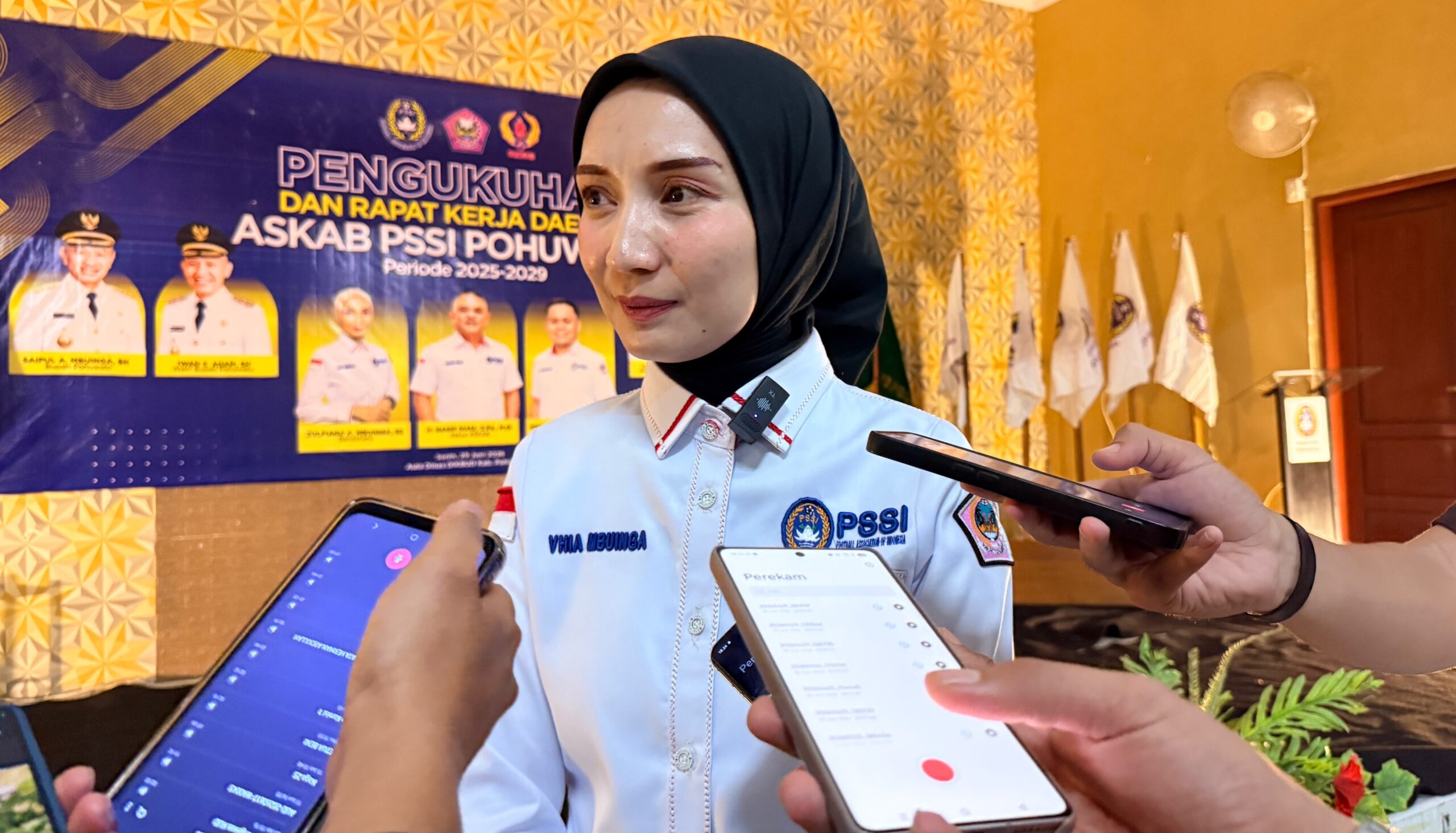 Bendahara Perempuan Pertama di ASKAB PSSI Pohuwato, Zulfiana A. Mbuinga, Siap Gelar KOMANDO Cup untuk Pembinaan Pemain Muda