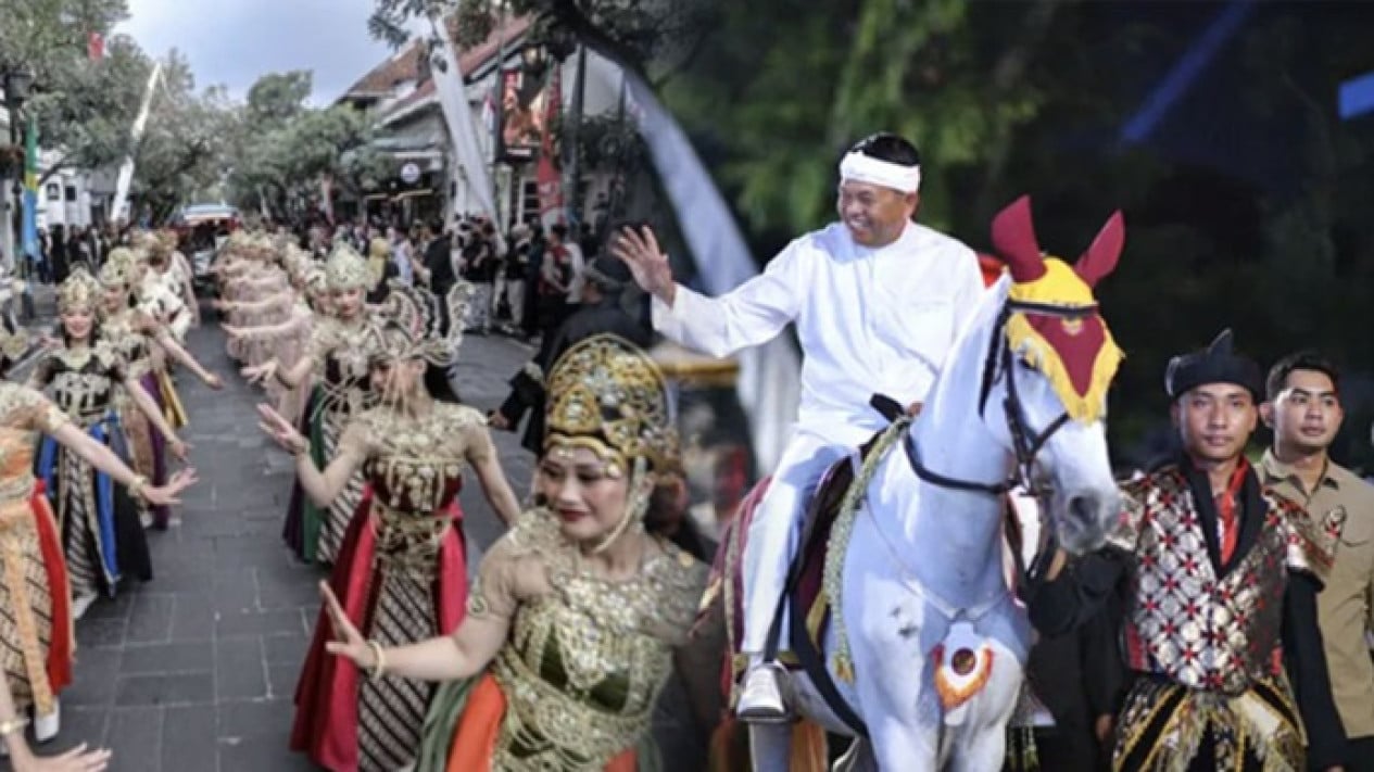 Deden Arasy Menangis Histeris Ingin Bertemu Dedi Mulyadi, Gubernur Jabar Beri Respons Kocak: 