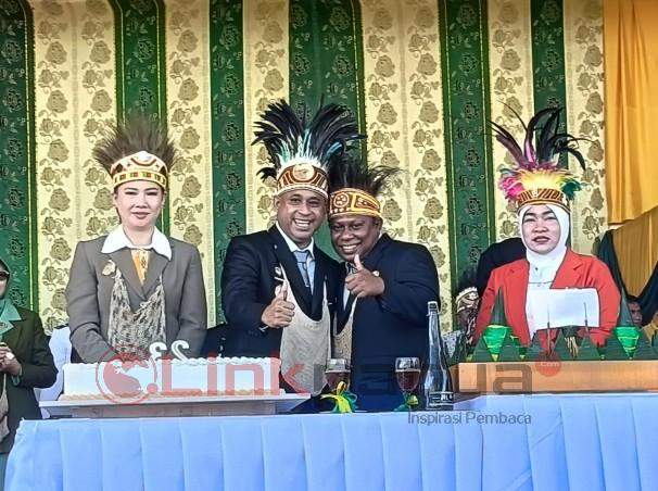 Bupati Teluk Bintuni Paparkan Capaian 23 Tahun: Rp 38 Miliar untuk Pendidikan, Kemiskinan Ekstrem Turun 5,86 Poin