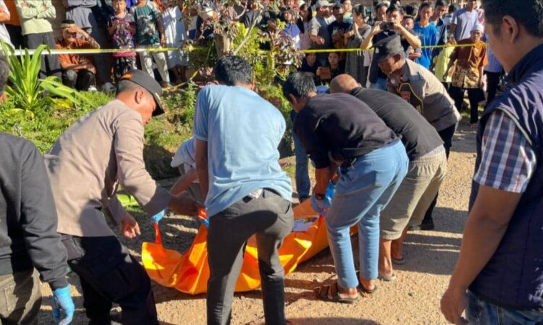 Pria di OKU Ditemukan Tewas Bersimbah Darah di Pinggir Jalan, Polisi Amankan Handuk Pink dan Sepasang Sandal