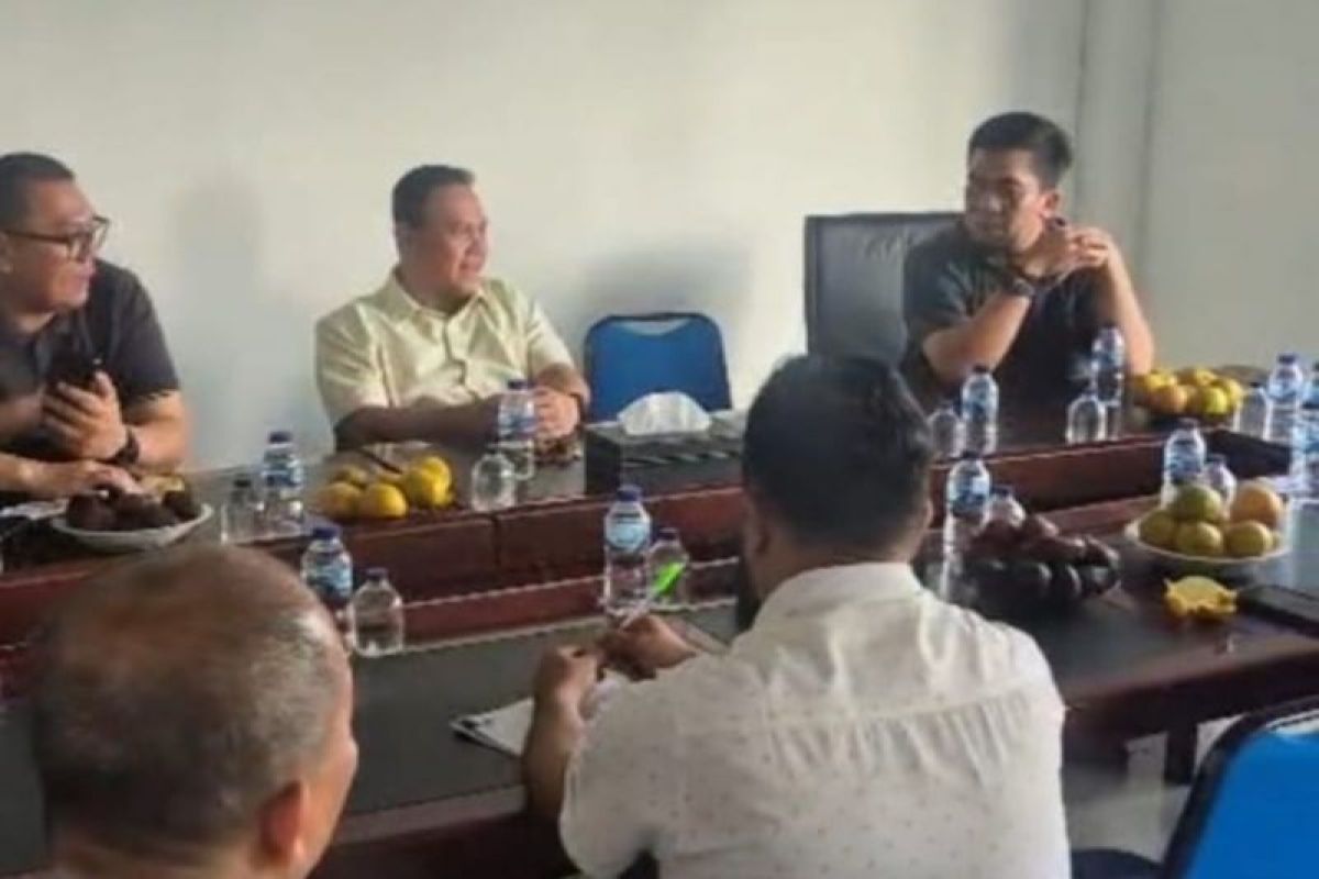 Kepala Bapenda Sumut Sutan Tolang Lubis Blusukan ke UPTD Pajak di Karo, Dairi, dan Pakpak Bharat, Pastikan Pelayanan Humanis