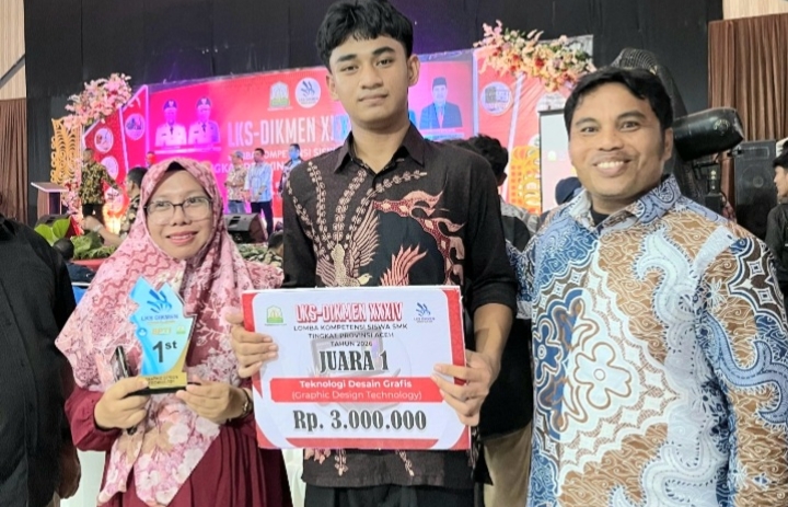 SMKN 1 Tapaktuan Kirim Wakil ke LKS Nasional 2026, Rakha Ataulah Samil Juara Desain Grafis Aceh