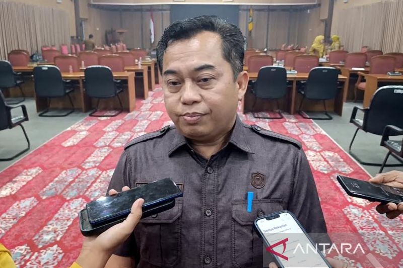 Ketua DPRD Kotim Rimbun Minta Pemprov Kalteng Periksa Angkutan Batu Bara 30 Ton di Jalur Cempaga