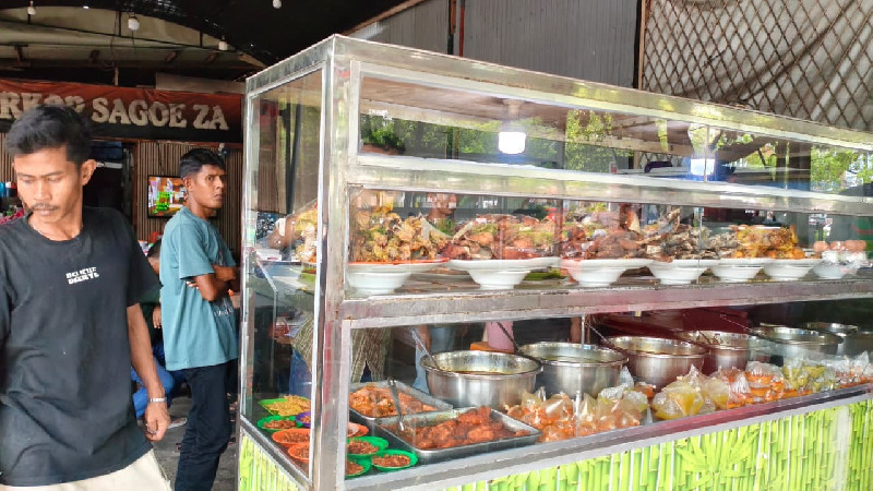 Pelemahan Rupiah ke Rp18.000 Per Dolar AS Tembus Harga Makanan di Warkop Banda Aceh, Nasi Lauk Ikan Naik Jadi Rp18.000