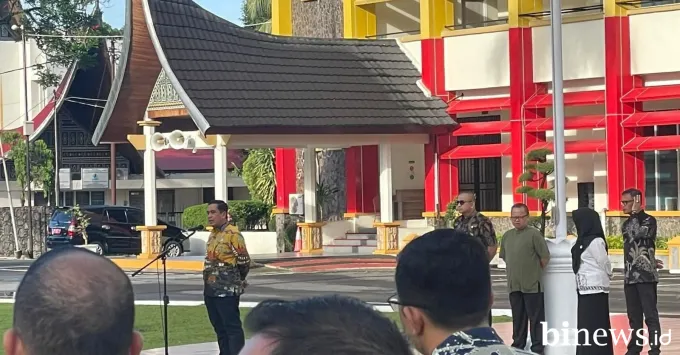 ASN di Lingkup Pemprov Sumbar Kini Harus Berhenti Sejenak dan Berdiri Tegak Saat Lagu Indonesia Raya Diputar Pukul 10.00 WIB