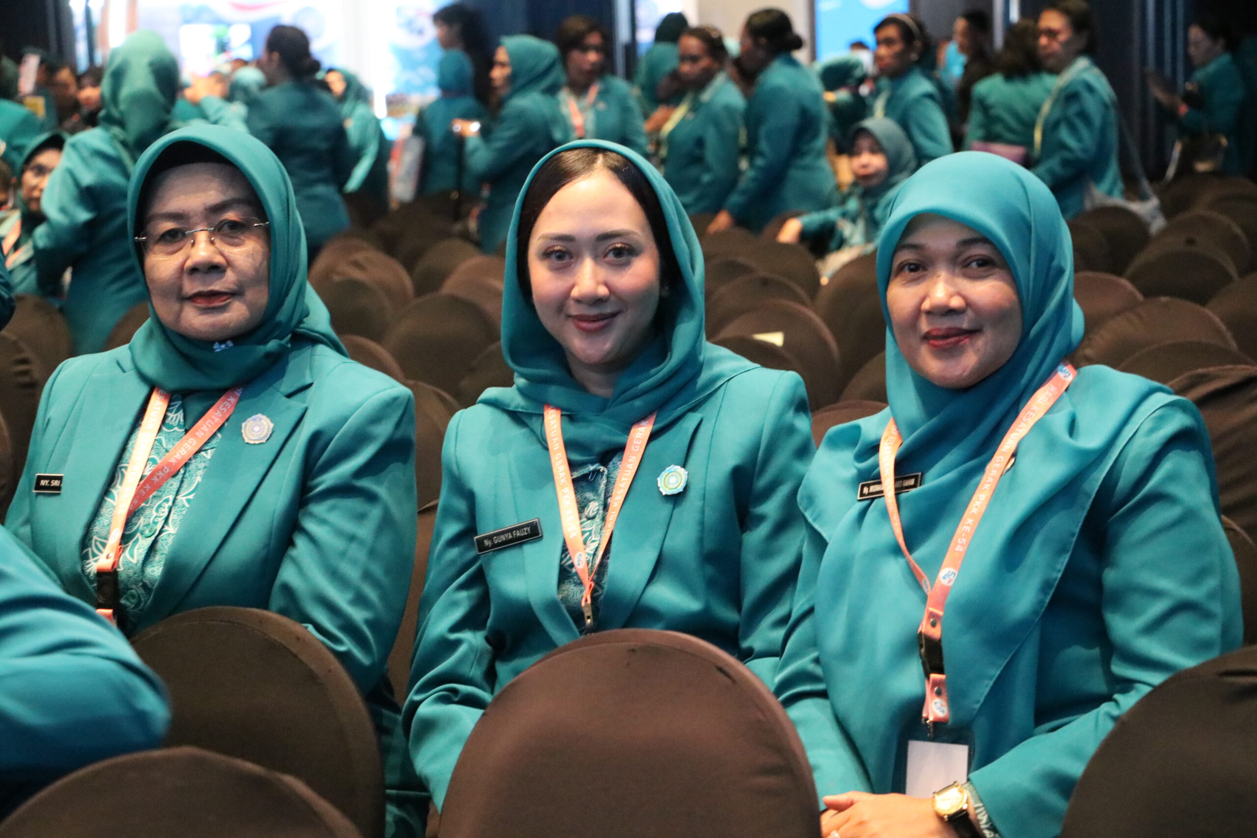 Ketua TP PKK Luwu Utara Ikuti Puncak HKG ke-54 di Makassar, Tegaskan Komitmen pada 10 Program Pokok dan Indonesia Emas 2045