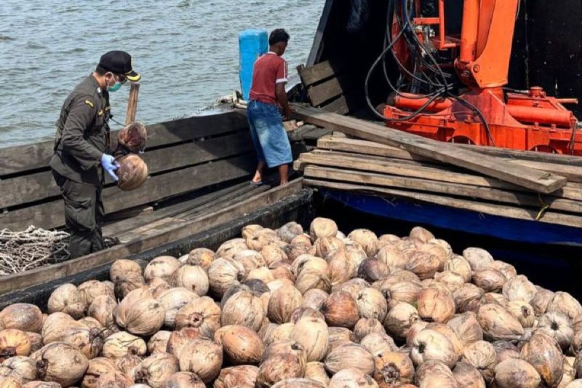 Karantina Kepri Libatkan Pemerintah Desa hingga Kecamatan Awasi Lalu Lintas Hewan dan Tumbuhan di Natuna