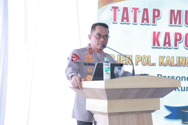 Kapolda NTB Inspeksi Fasilitas hingga Tanam Pohon di Polres Lombok Tengah, Tekan Personel Jauhi Narkoba