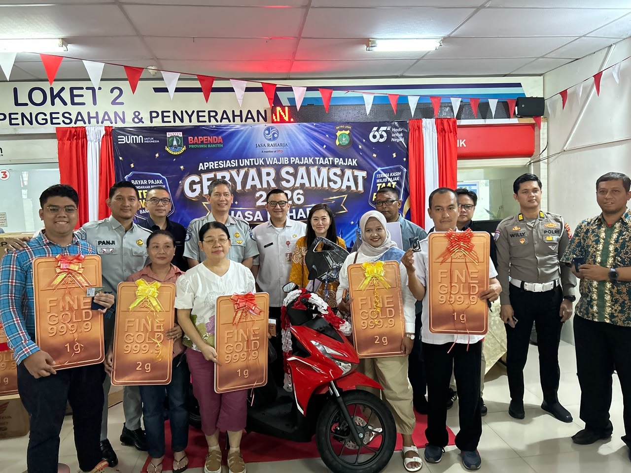 Jasa Raharja Banten Serahkan Hadiah Gebyar Samsat 2026 di Serpong, Satu Unit Motor hingga Emas untuk Wajib Pajak Taat