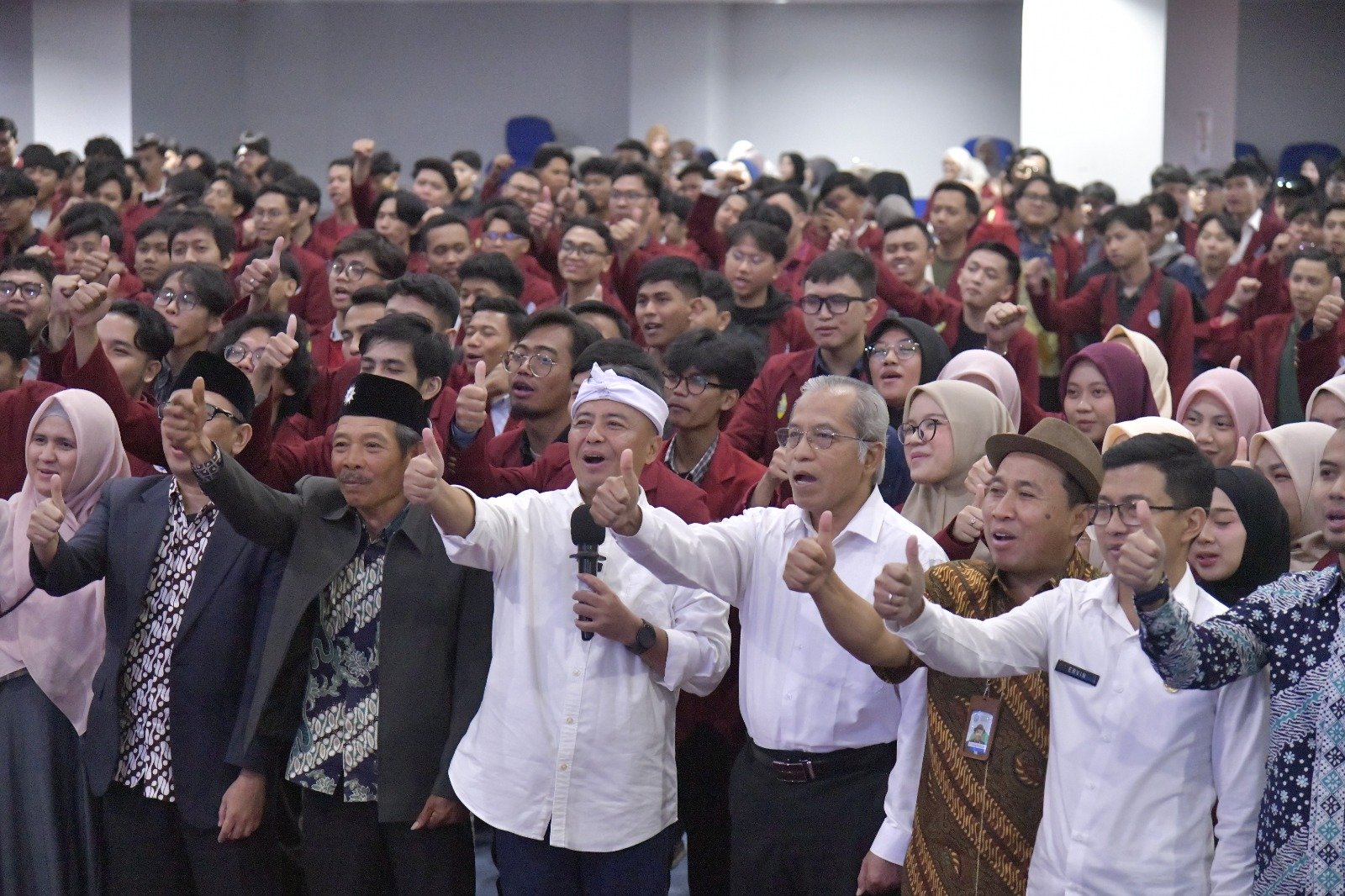 1.200 Mahasiswa UM Bandung Dilepas Sekda Jabar untuk KKN 2026, Fokus Verifikasi Data Anak Tidak Sekolah