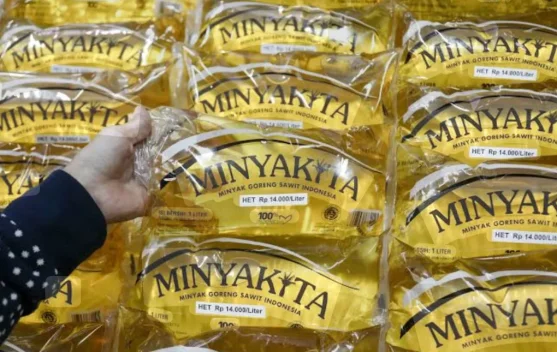 Bulog Mulai Distribusikan Minyakita ke Mitra di Way Kanan, HET Rp15.700 Per Liter Dijaga Ketat