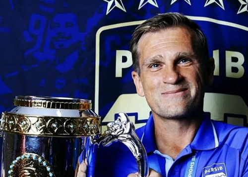 Persib Bandung Tak Pasang Target Juara di Piala Presiden 2026, Igor Tolic Fokus Pemulihan Fisik Jelang Empat Kompetisi