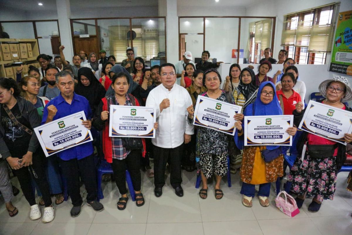 Pedagang Pasar Dwikora Pematangsiantar Terima Bantuan Rp10 Juta Per Orang Usai Kebakaran, 276 Pedagang Terdaftar