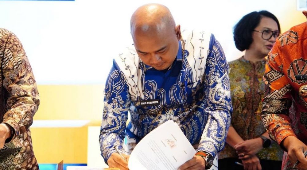 Bupati Tebo Teken Hibah Lahan Sekolah Nasional Terintegrasi di Tangerang, Siapkan SDM Unggul untuk Pendidikan Daerah