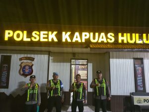 Polsek Kapuas Hulu Tingkatkan Siaga Jaga Mako Antisipasi Gangguan OTK, Personel Dilengkapi Rompi Anti Peluru