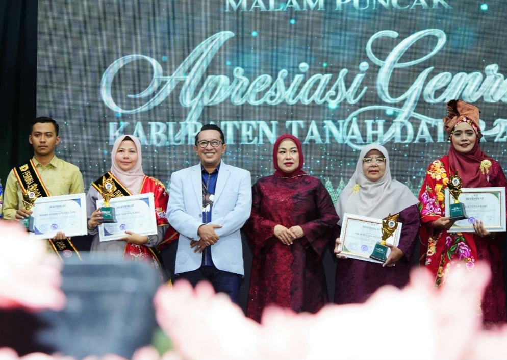 Bupati Tanah Datar Eka Putra Tegaskan Duta GenRe Harus Jadi Teladan dan Penggerak Remaja, 34 Finalis Berlaga