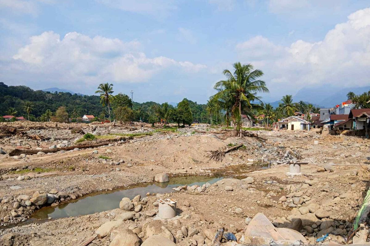 16 Paket Perbaikan Irigasi di Padang Disiapkan Pascabencana Banjir Bandang, Petani Jadi Prioritas