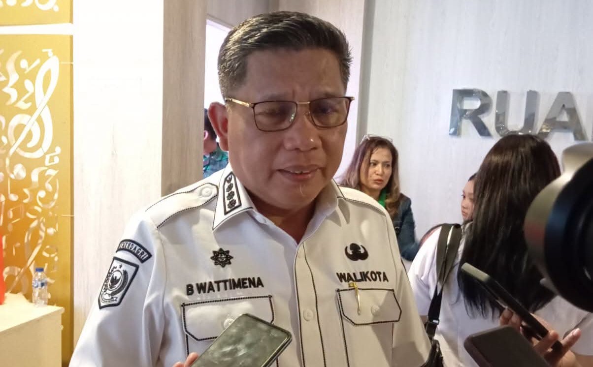 Kapasitas Kantor Tak Cukup untuk 3.000 ASN, Wali Kota Ambon Pertahankan WFH di Luar Soal Efisiensi Anggaran