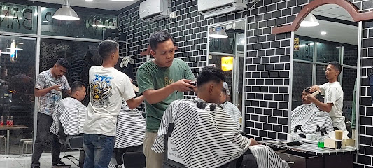 10 Barbershop Pria Ternate Terbaik 2026: Tempat Cukur Rambut Kekinian di Kota Rempah