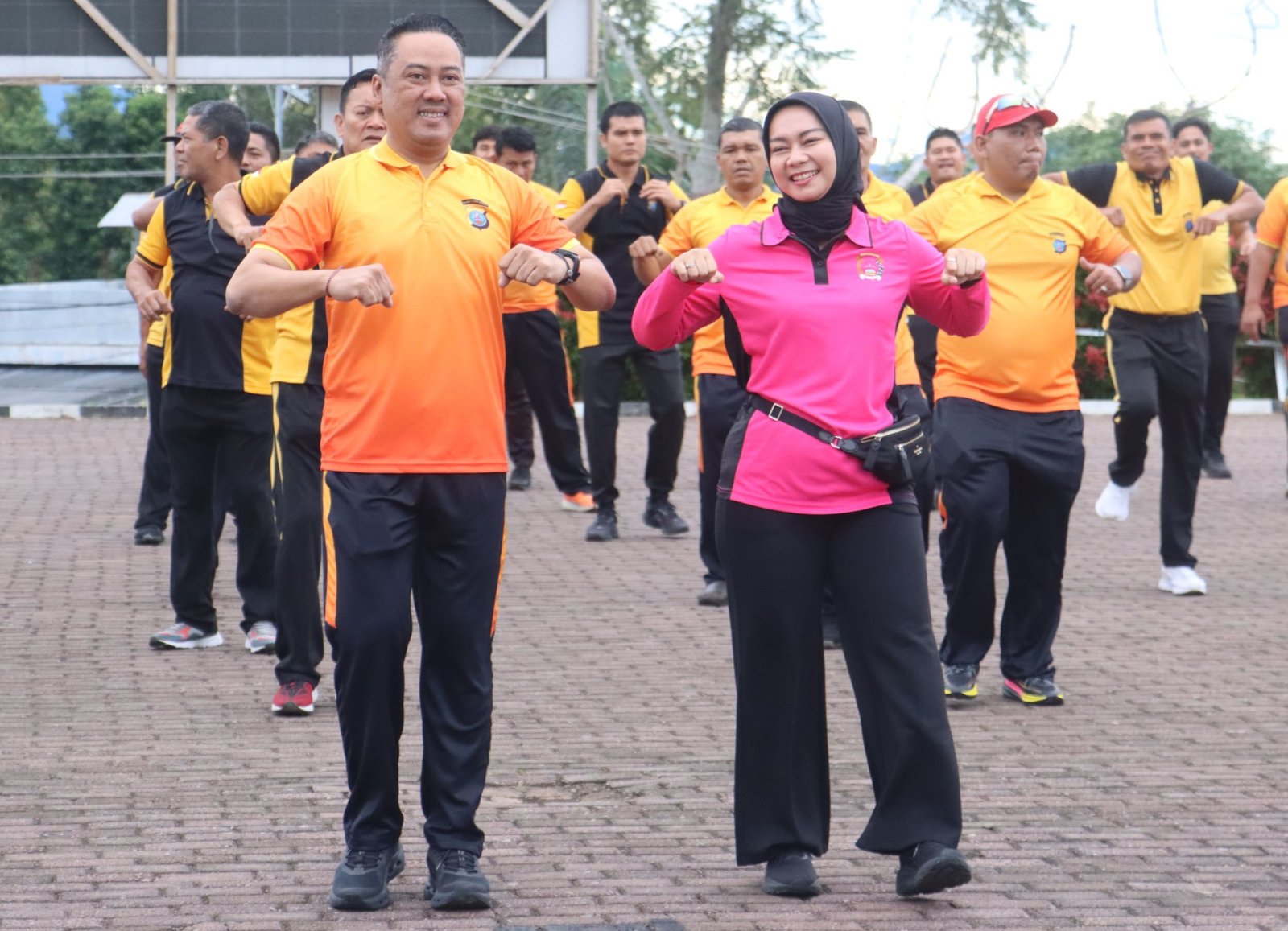 Kapolres Tapanuli Selatan Ajak 400 Personel Peringati HUT RI ke-81 dengan Senam dan Lomba 17-an