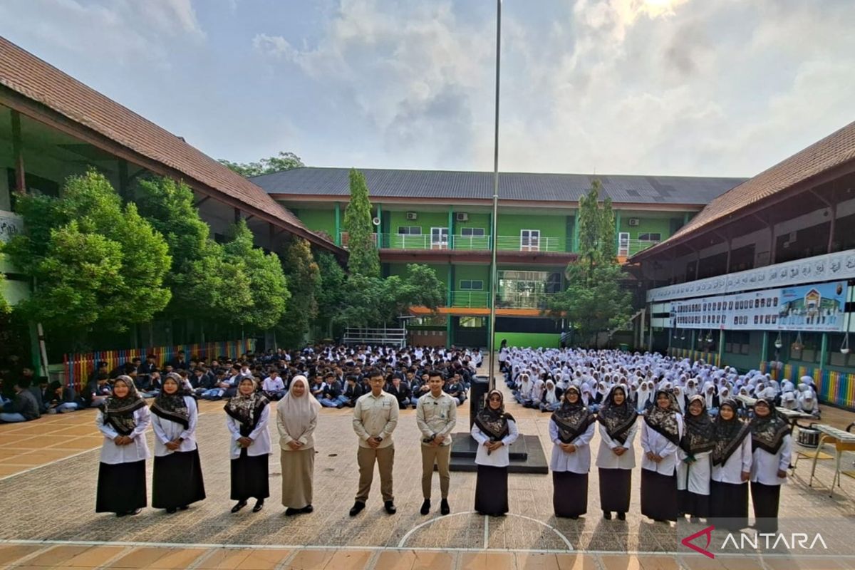 KemenHAM Kalbar Tanamkan Nilai HAM ke 825 Pelajar MAN 2 Pontianak, Tekankan Anti-Bullying dan Literasi Digital