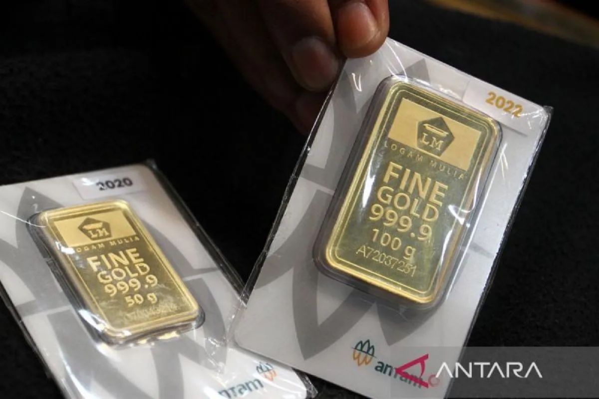 Harga Emas Antam di Jambi Turun Rp15.000 per Gram, Buyback Ikut Terkoreksi ke Rp2.335.000