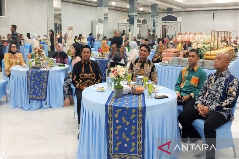 Bupati Barito Utara Apresiasi Dedikasi AKBP Singgih, Sambut Kapolres Baru AKBP Irnanda Oktora di Muara Teweh