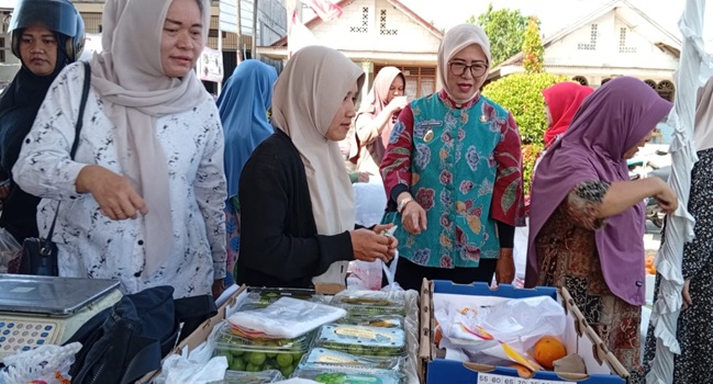 Wawalkot Pangkalpinang Sebut Pasar Murah di Tua Tunu Tepat Sasaran, Harga Sembako Lebih Murah dari Pasaran