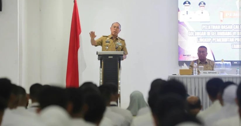 Gubernur Sultra Andi Sumangerukka Buka Latsar CPNS Golongan III, Tekankan ASN Bukan Sekadar Hadir di Kantor