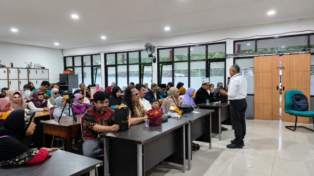 bank bjb dan OJK Jabar Gelar Pelatihan Keuangan untuk Tunanetra di Bandung, Targetkan Kemandirian Finansial