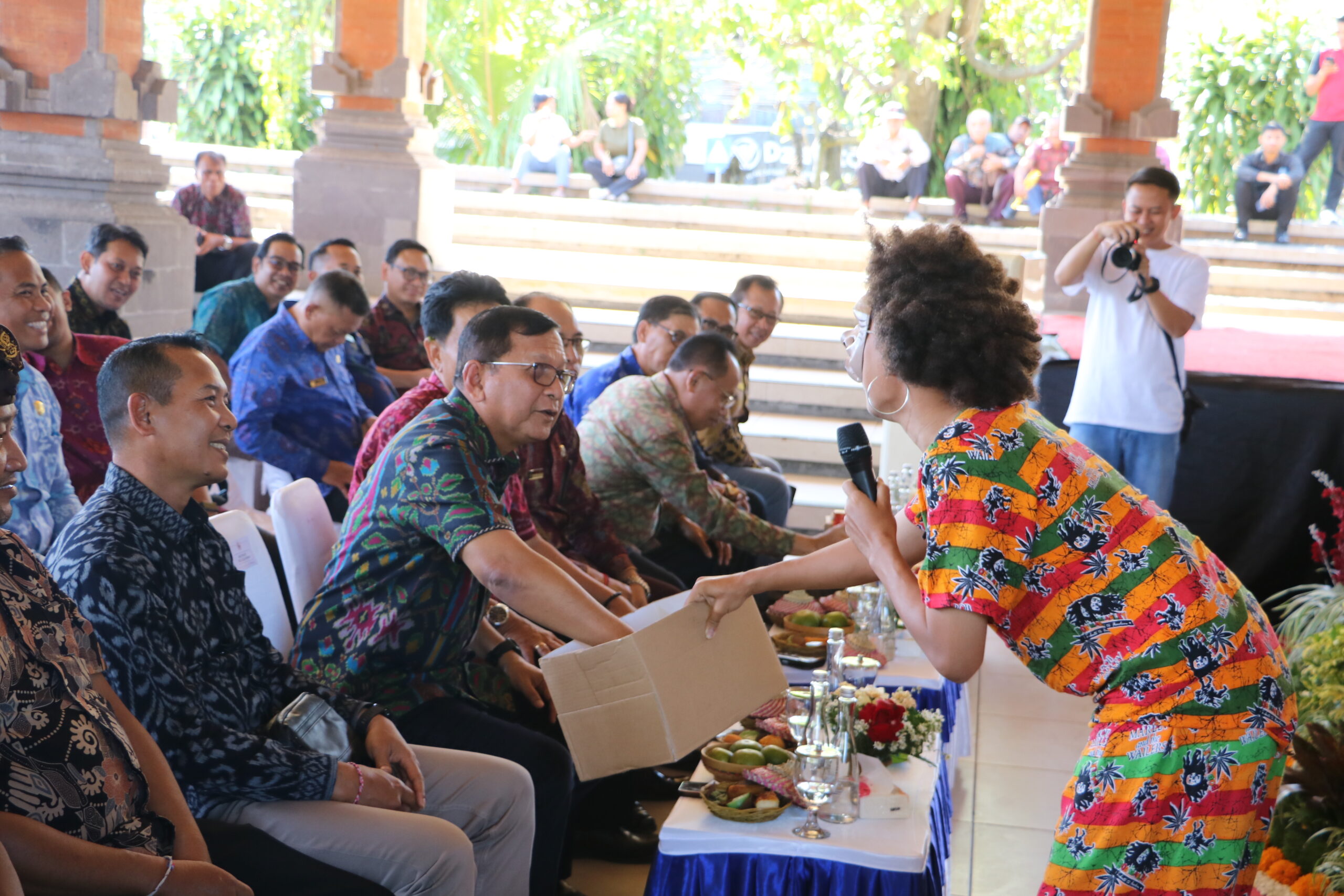 Bupati Buleleng Dorong 573 Koperasi Bertransformasi Digital, 80 Persen Sudah Terapkan Layanan Digital